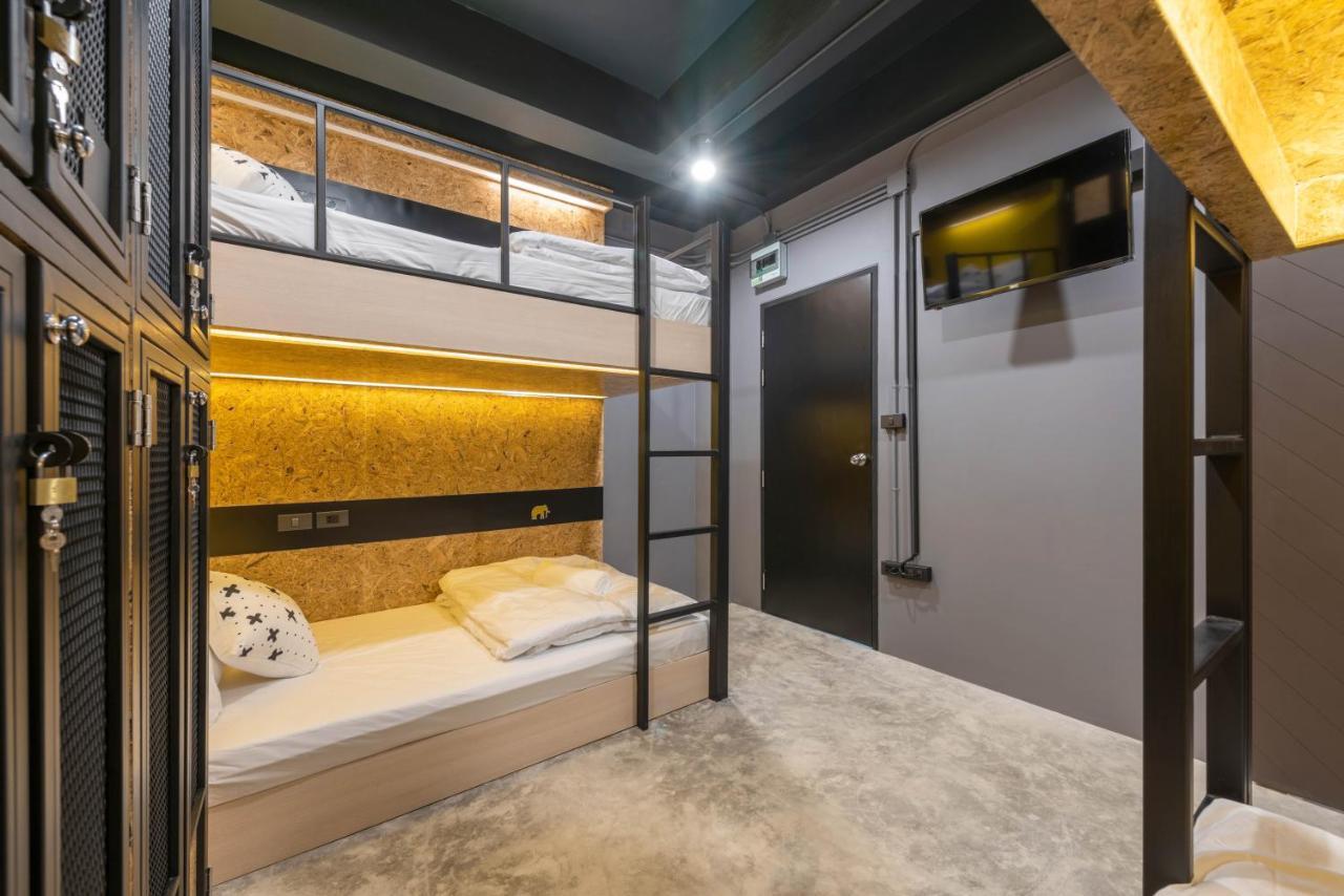 Lobsuek Hostel Bangkok Eksteriør bilde