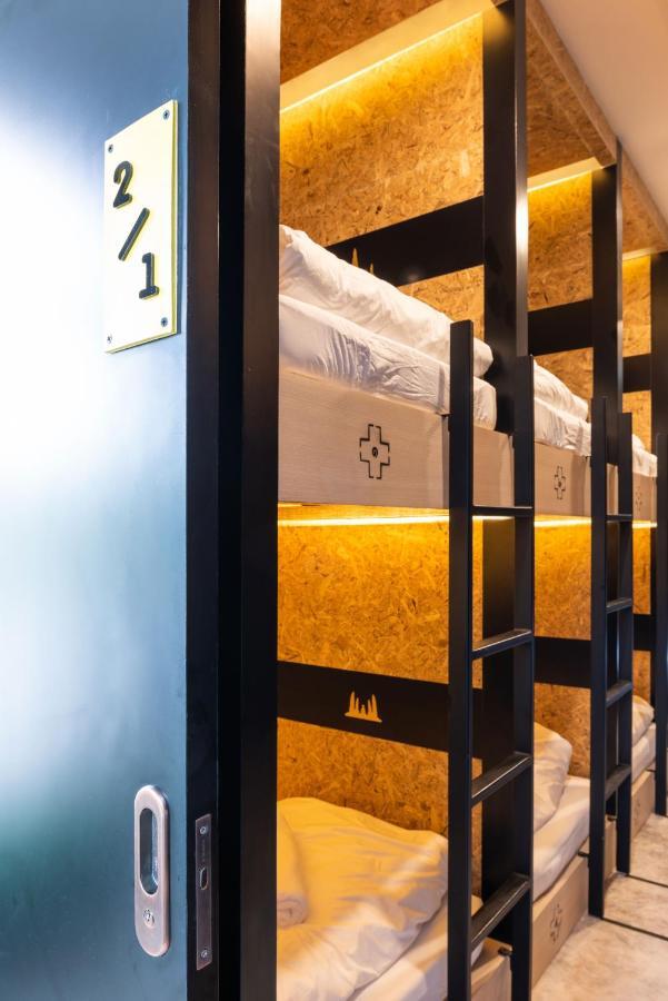 Lobsuek Hostel Bangkok Eksteriør bilde