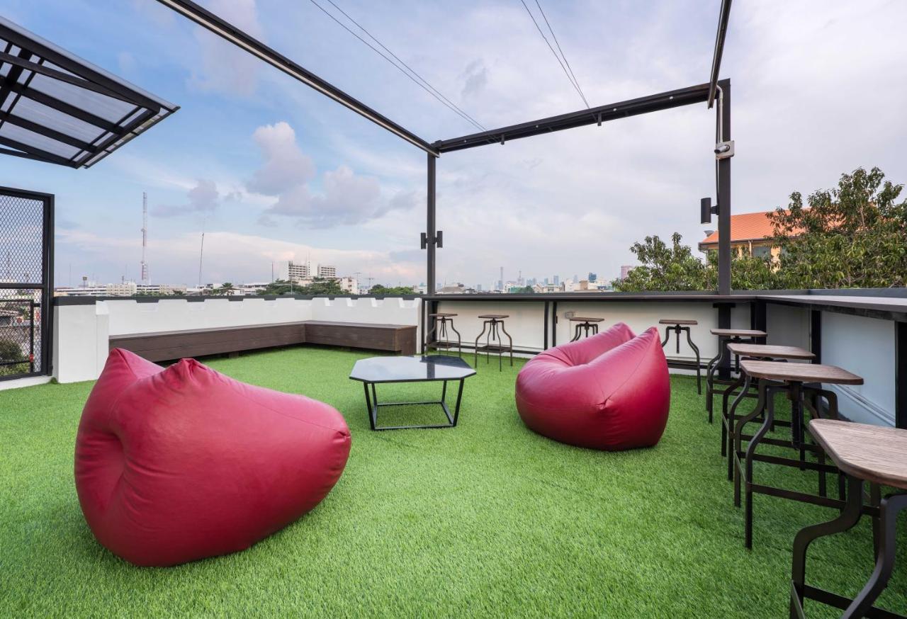 Lobsuek Hostel หลบศึก โฮสเทล Bangkok Eksteriør bilde